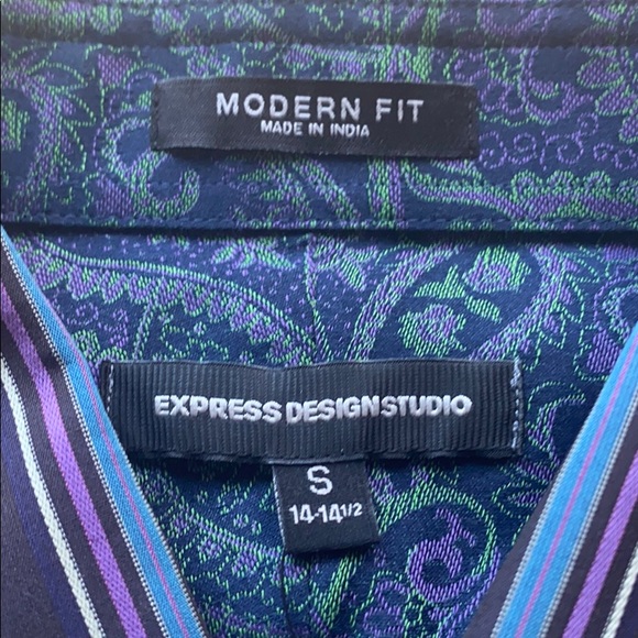 NWT button down - Picture 2 of 4